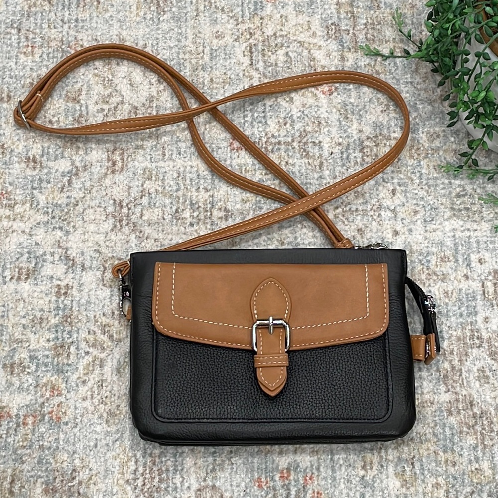 Giani Bernini crossbody